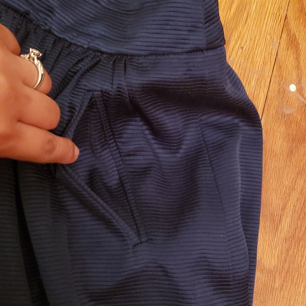 Banana Republic blue skirt - Picture 2 of 6